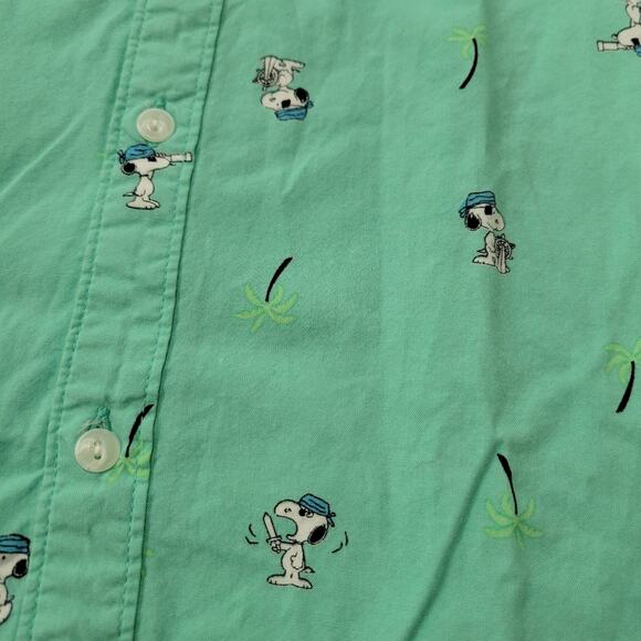 Peanuts Pirate Snoopy Button Front Shirt Size Large - Picture 3 of 7